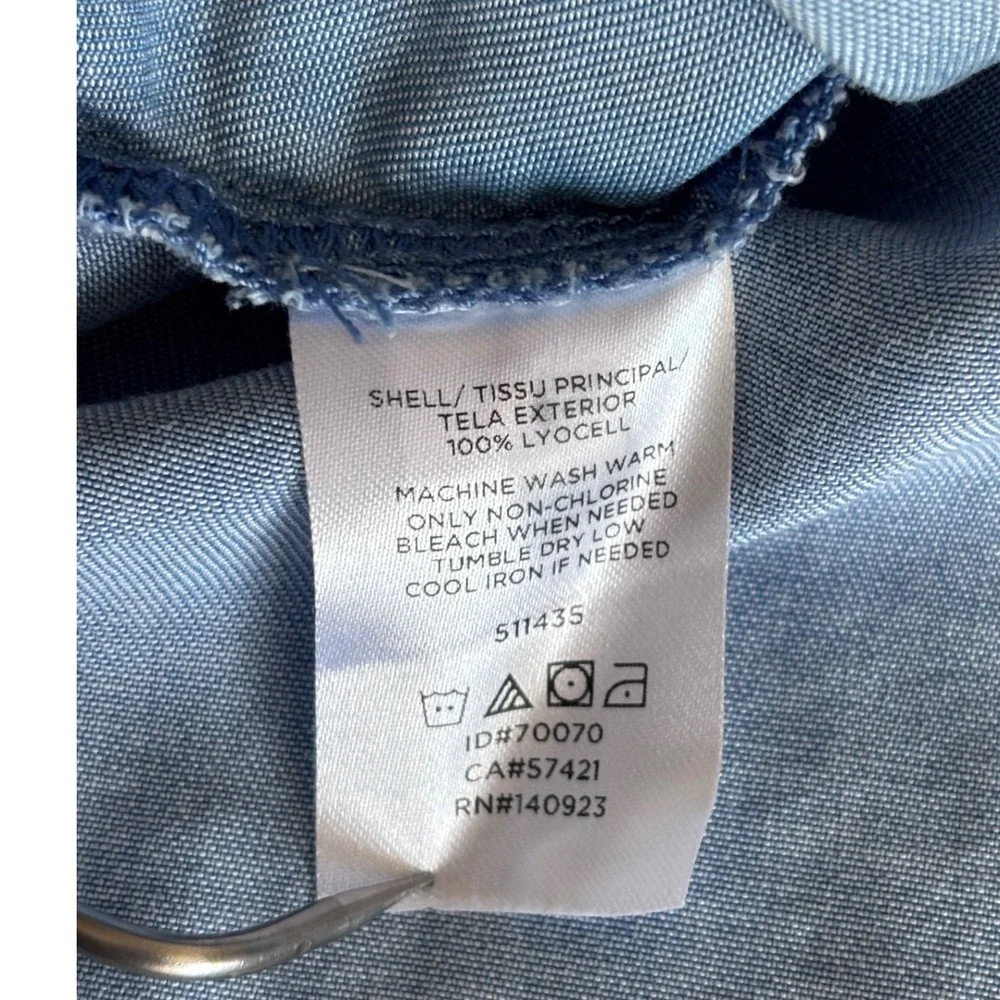 LOFT Women's Lyocell Blouse Long Sleeve w/ Tie Light Jean Blue Prairie Size L P